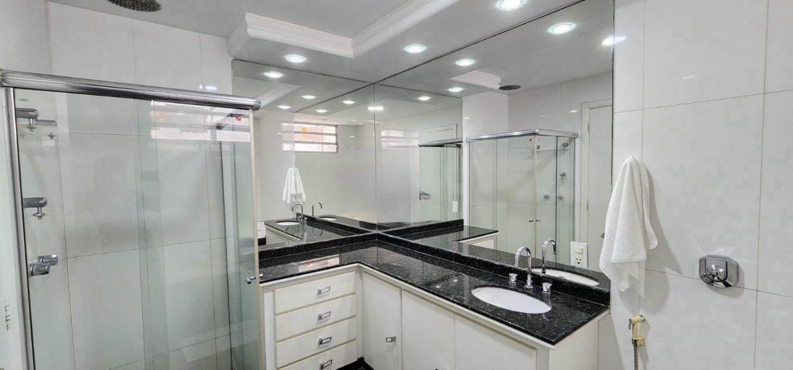 Apartemen 4 Copacabana Vista Mar
